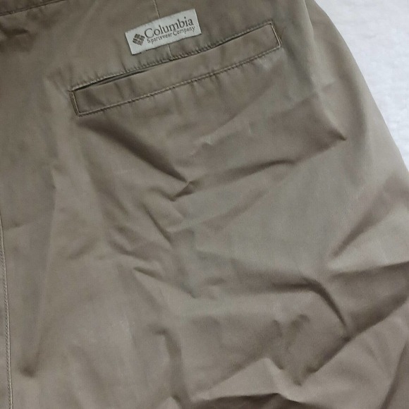 Columbia Sportswear Pleated Front Shorts Size 38 Waist 8.5 Inch Inseam‎ - Picture 12 of 13